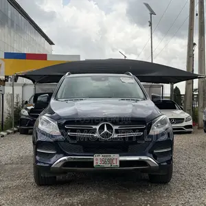Mercedes-Benz GLE-Class 2018 Blue