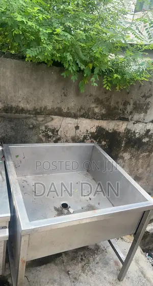 Commercial Sink