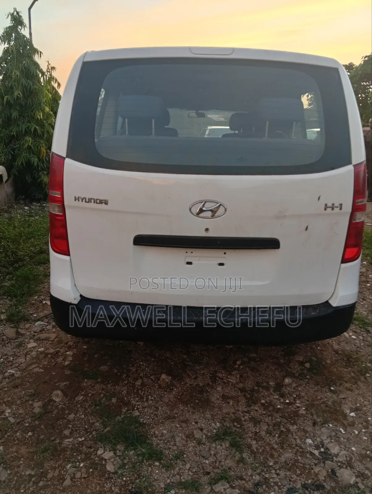 Hyundai H1 2014 White