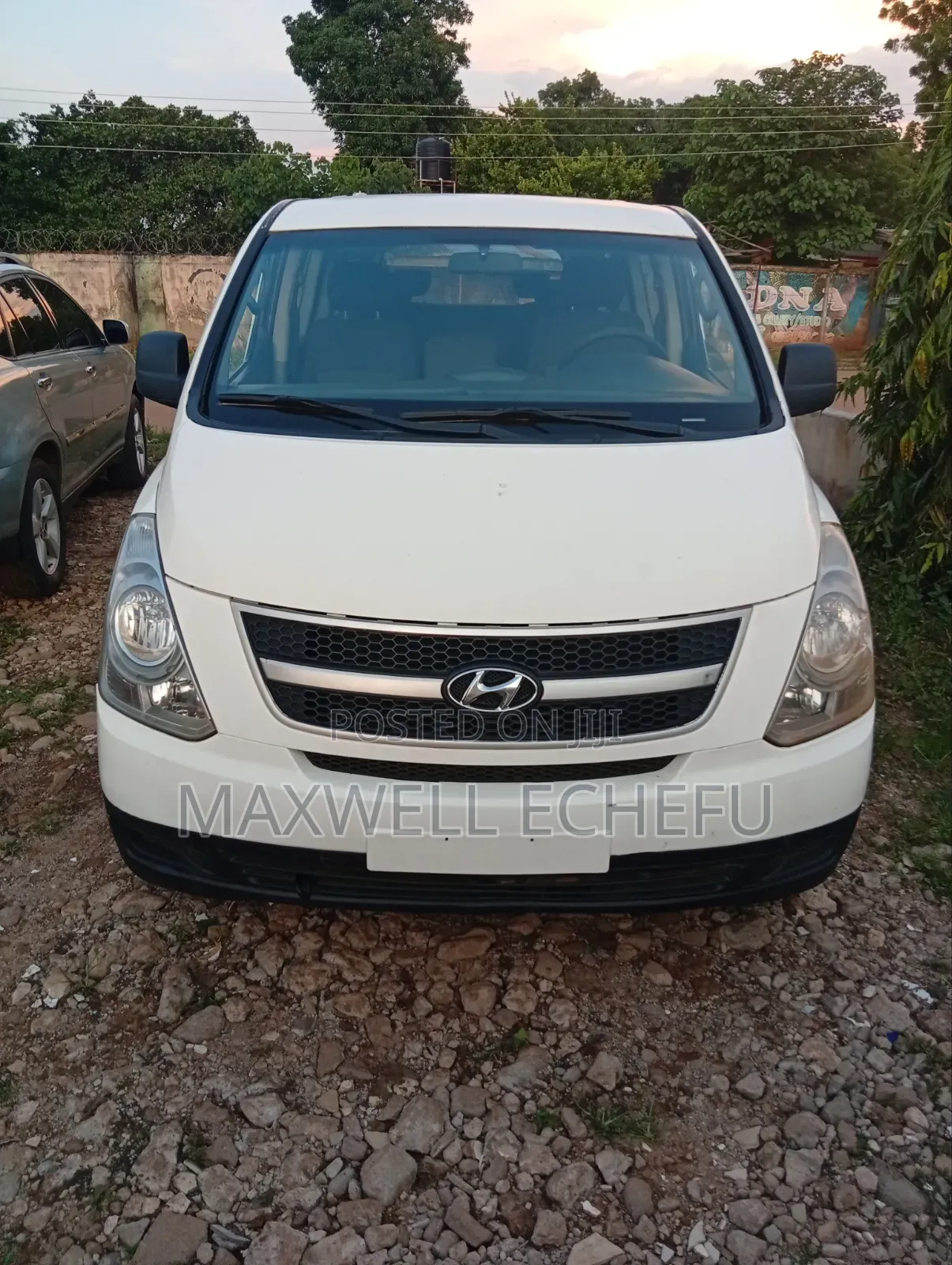 Hyundai H1 2014 White