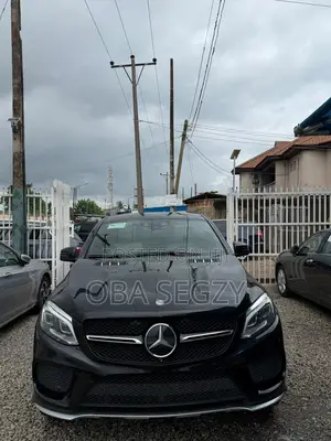 Mercedes-Benz GLE-Class 2016 Black