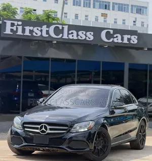Mercedes-Benz C300 2016 Black