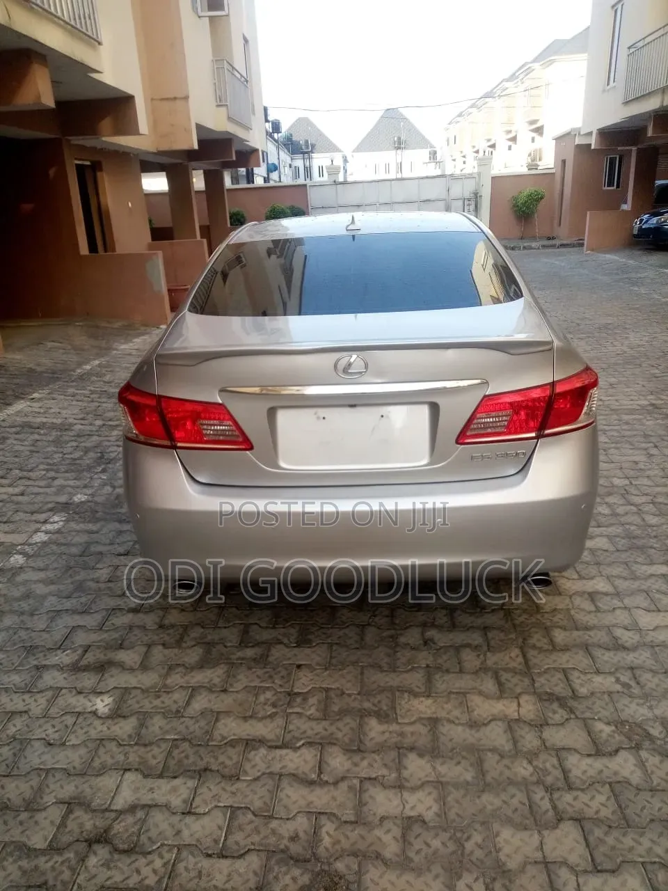 Lexus ES 2012 Silver
