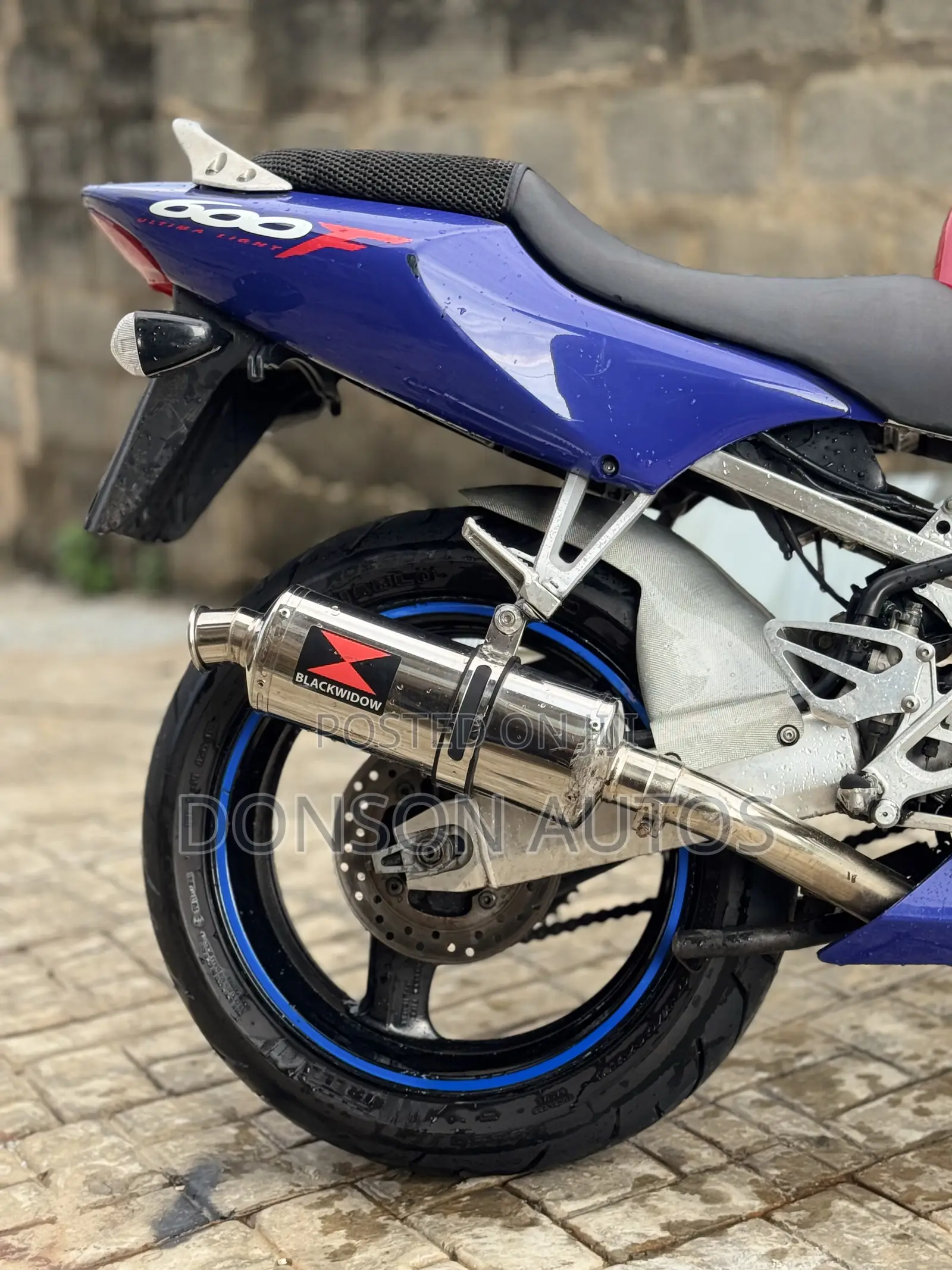 Honda CBR 2004 Red