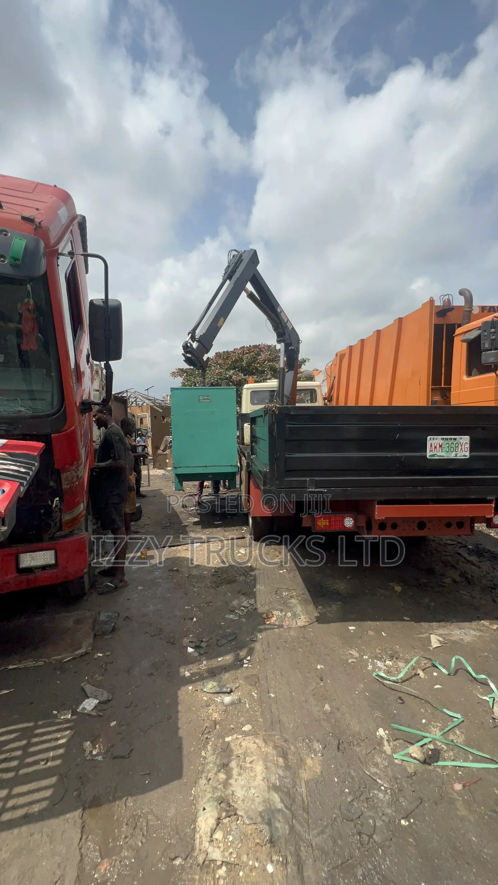 Trusted Trucking Heavy Lifting Solutions