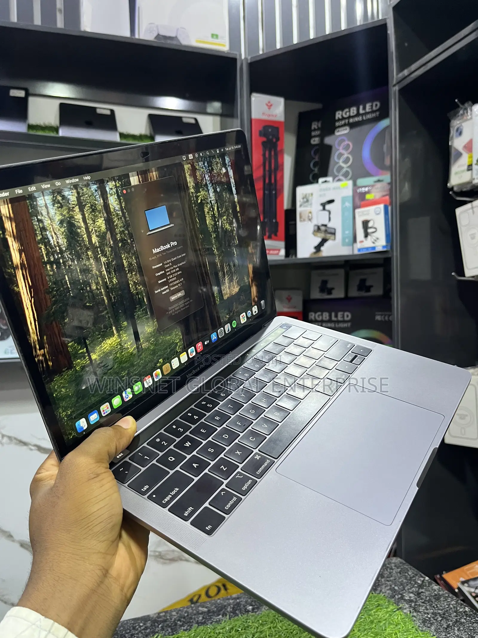 Laptop Apple MacBook Pro 2019 8GB Intel Core i5 SSD 256GB