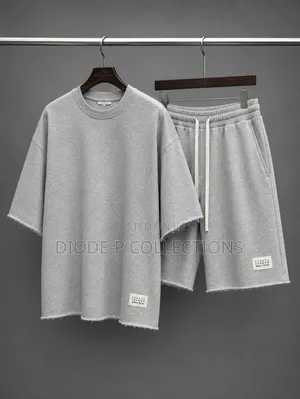 Plain Up Down Round Neck Short