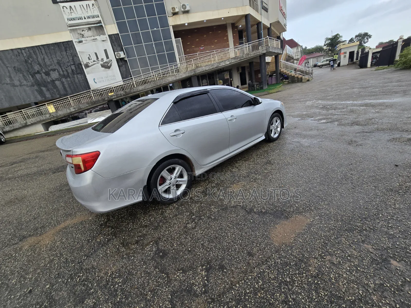 Toyota Camry 2012 Silver
