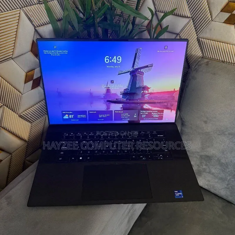 Laptop Dell Precision 5470 32GB Intel Core i9 SSD 1T