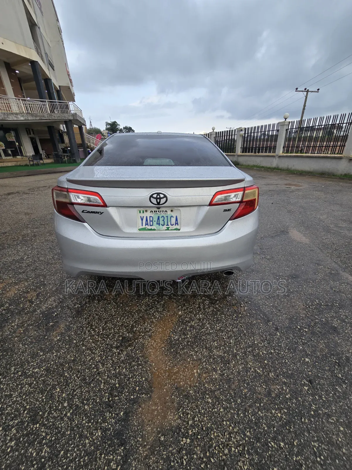 Toyota Camry 2012 Silver