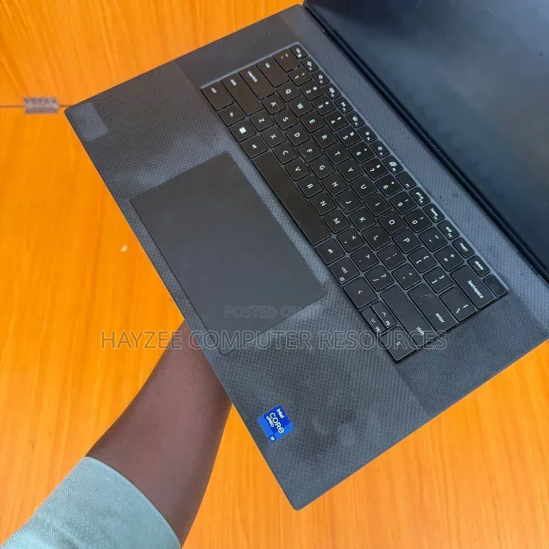 Laptop Dell Precision 5470 32GB Intel Core i9 SSD 1T