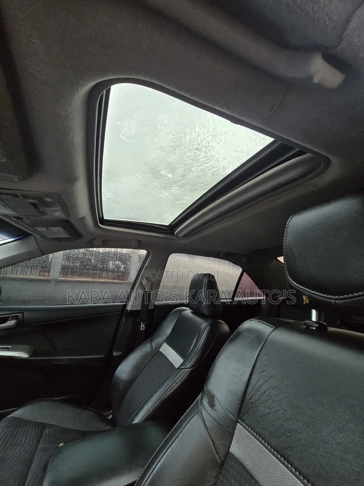 Toyota Camry 2012 Silver