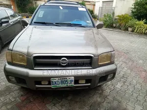 Nissan Pathfinder 2004