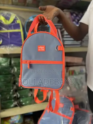 Smiggle Arc Shaped Lunchbox Bag