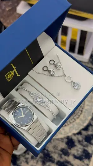 Poedagar Female Luxury 4-in-1 Watch Set