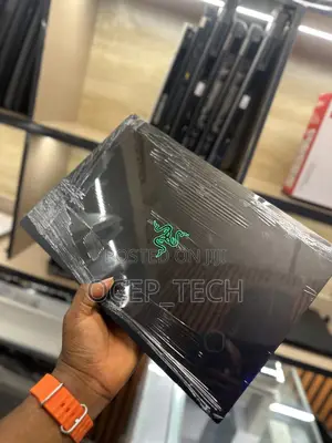 Laptop Razer Blade 16GB Intel Core i7 SSD 1T