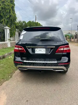 Mercedes-Benz M Class 2012 Black