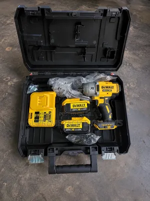 DeWalt 20V XR Cordless Impact Wrench Kit