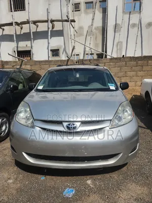 Toyota Sienna 2007 Silver
