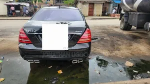 Mercedes-Benz S-Class S 550 2009 Black