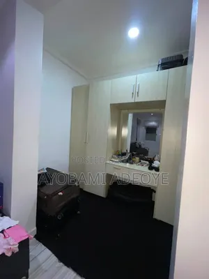 Mini Flat in Treasure Court 1, Chevron for rent
