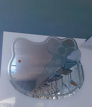 Lead Mirror