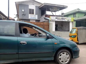 4bdrm Block of Flats in Council Idimu for sale