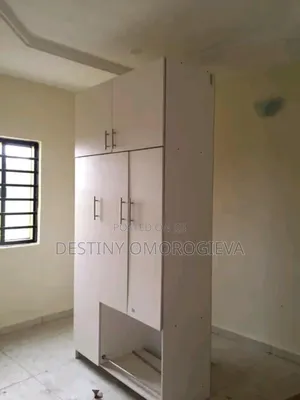 Furnished 1bdrm Block of Flats in Keen Real Estate, Benin City for rent