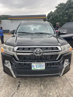 Toyota Land Cruiser 4.0 V6 GX-R 2013 Black