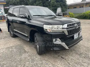 Toyota Land Cruiser 4.0 V6 GX-R 2013 Black