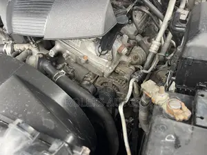 Toyota Land Cruiser 4.0 V6 GX-R 2013 Black