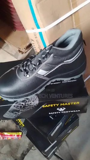 Safety Master Safety Boot