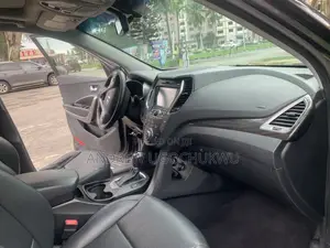 Hyundai Santa Fe 2016 Gray