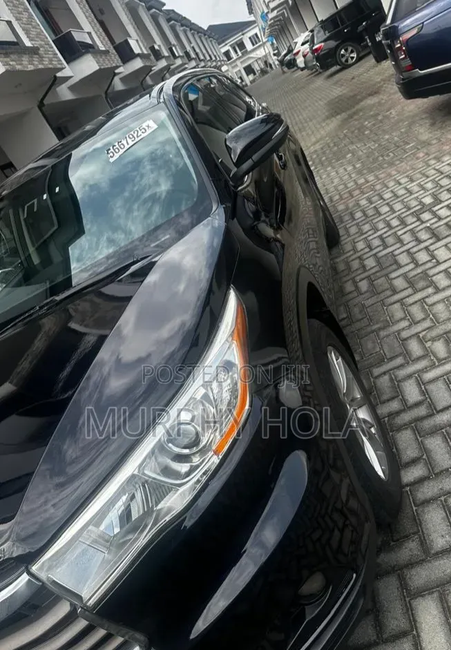 Toyota Highlander 2016 Black
