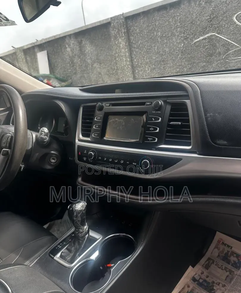 Toyota Highlander 2016 Black