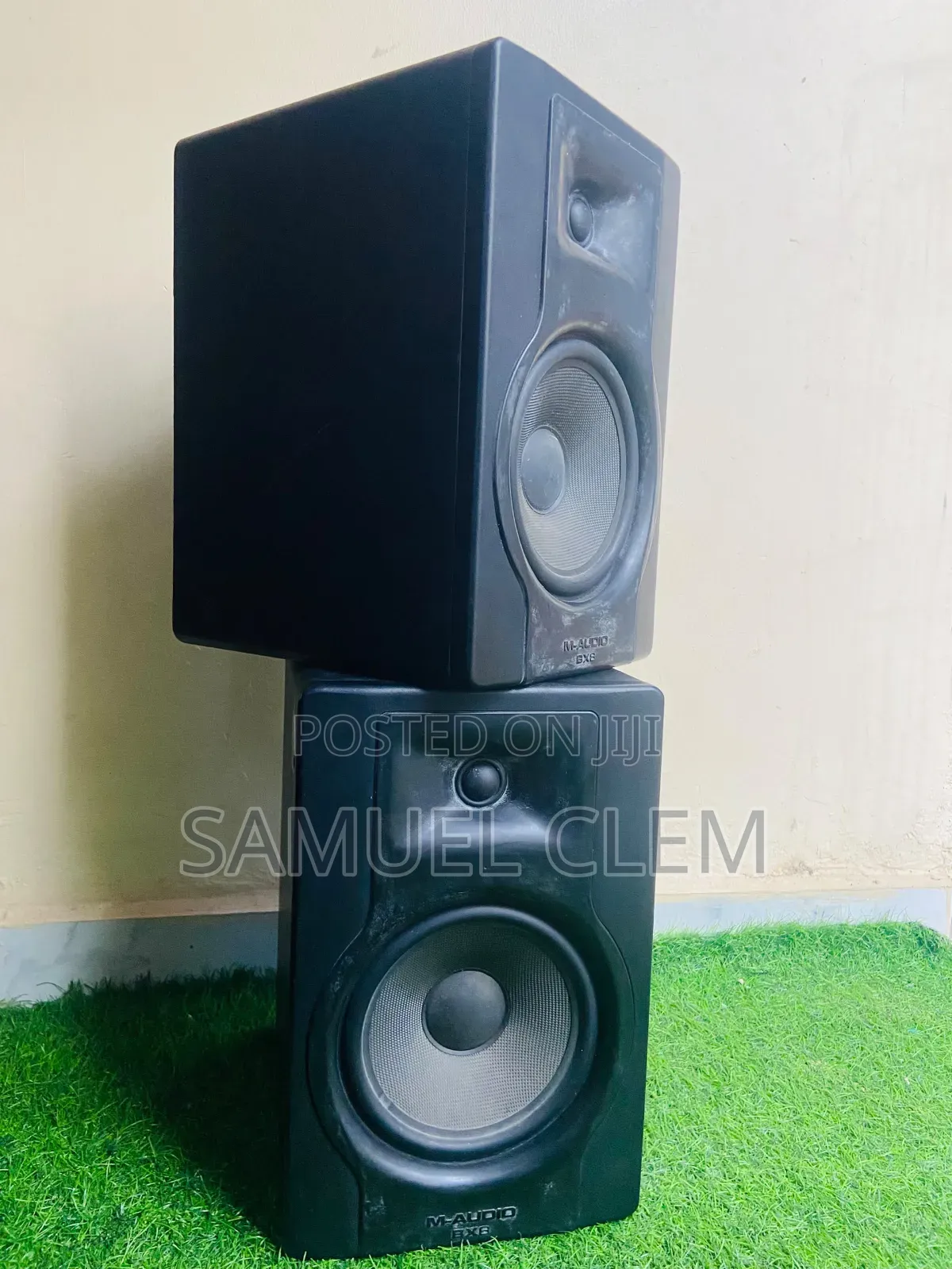 Original Studio Monitors BX8 D3