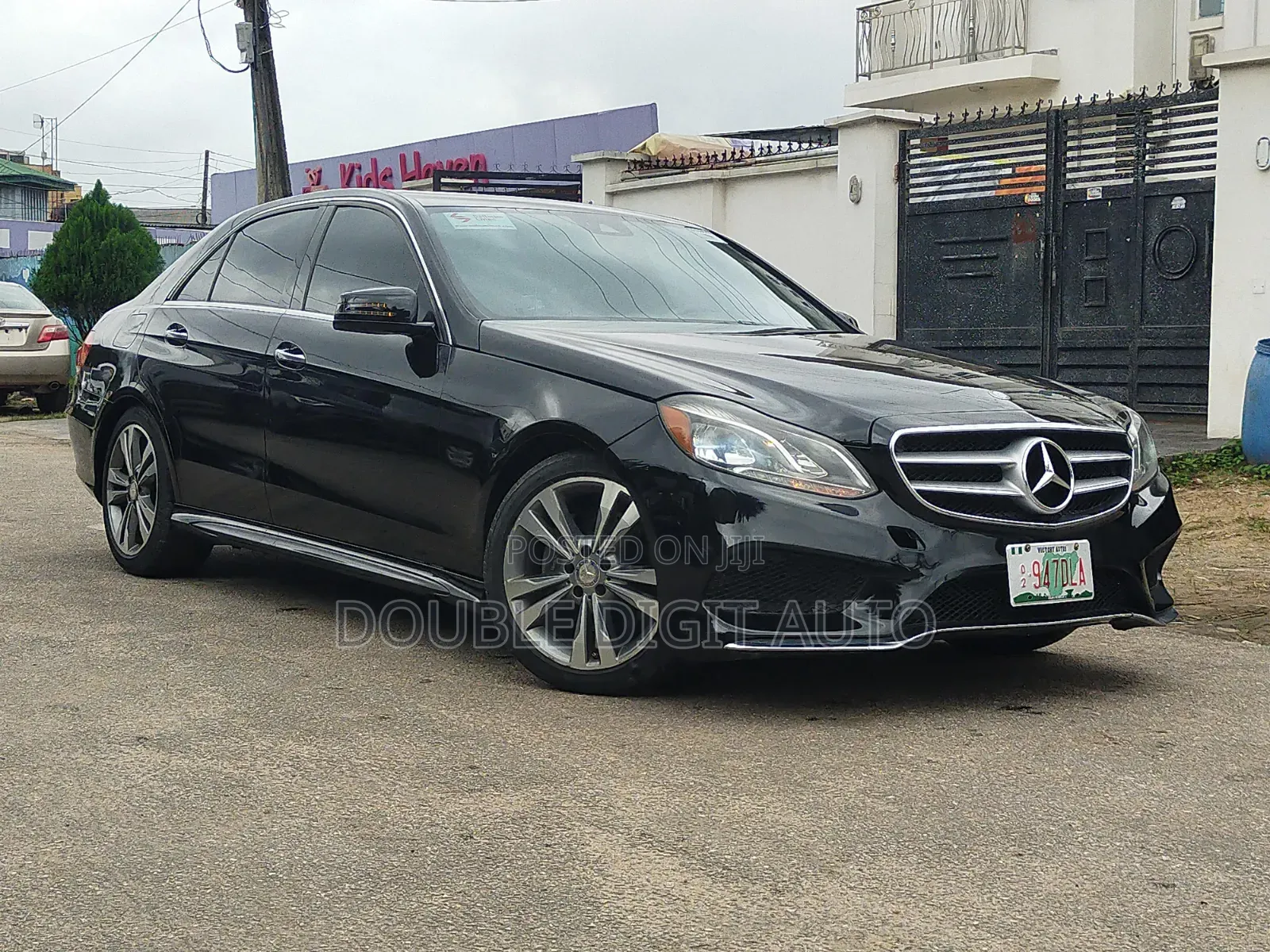 Mercedes-Benz E350 2014 Black