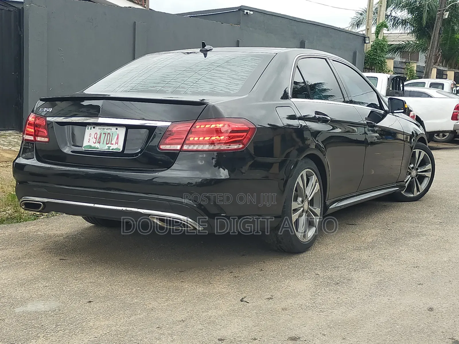 Mercedes-Benz E350 2014 Black