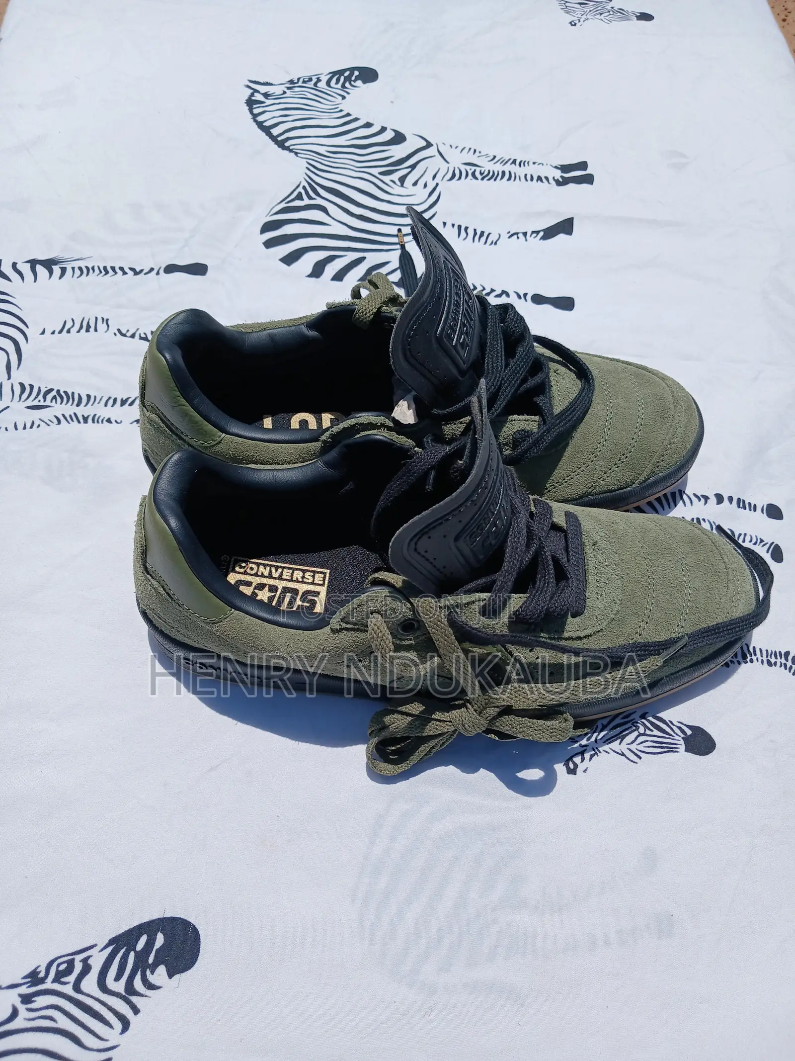 Original Converse Cons