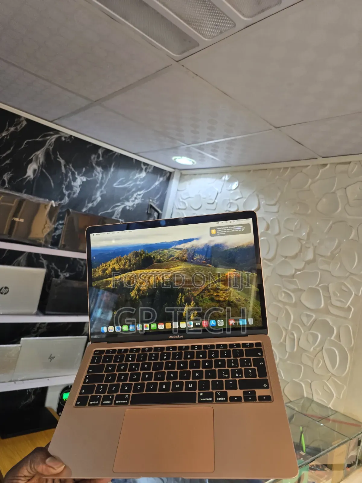 Laptop Apple MacBook Air 2020 8GB Intel Core i3 SSD 256GB