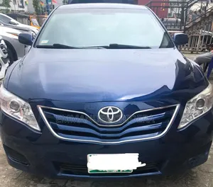 Toyota Camry 2011 Blue