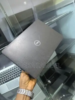 Laptop Dell Latitude 7400 16GB Intel Core i7 SSD 256GB