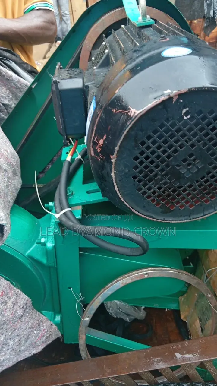 Industrial Hammer Mill Machine