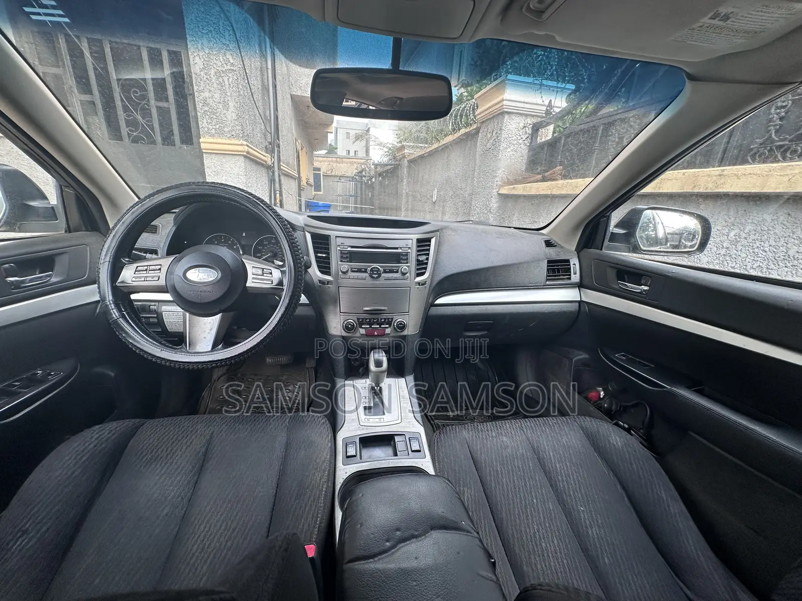 Subaru Outback 2011