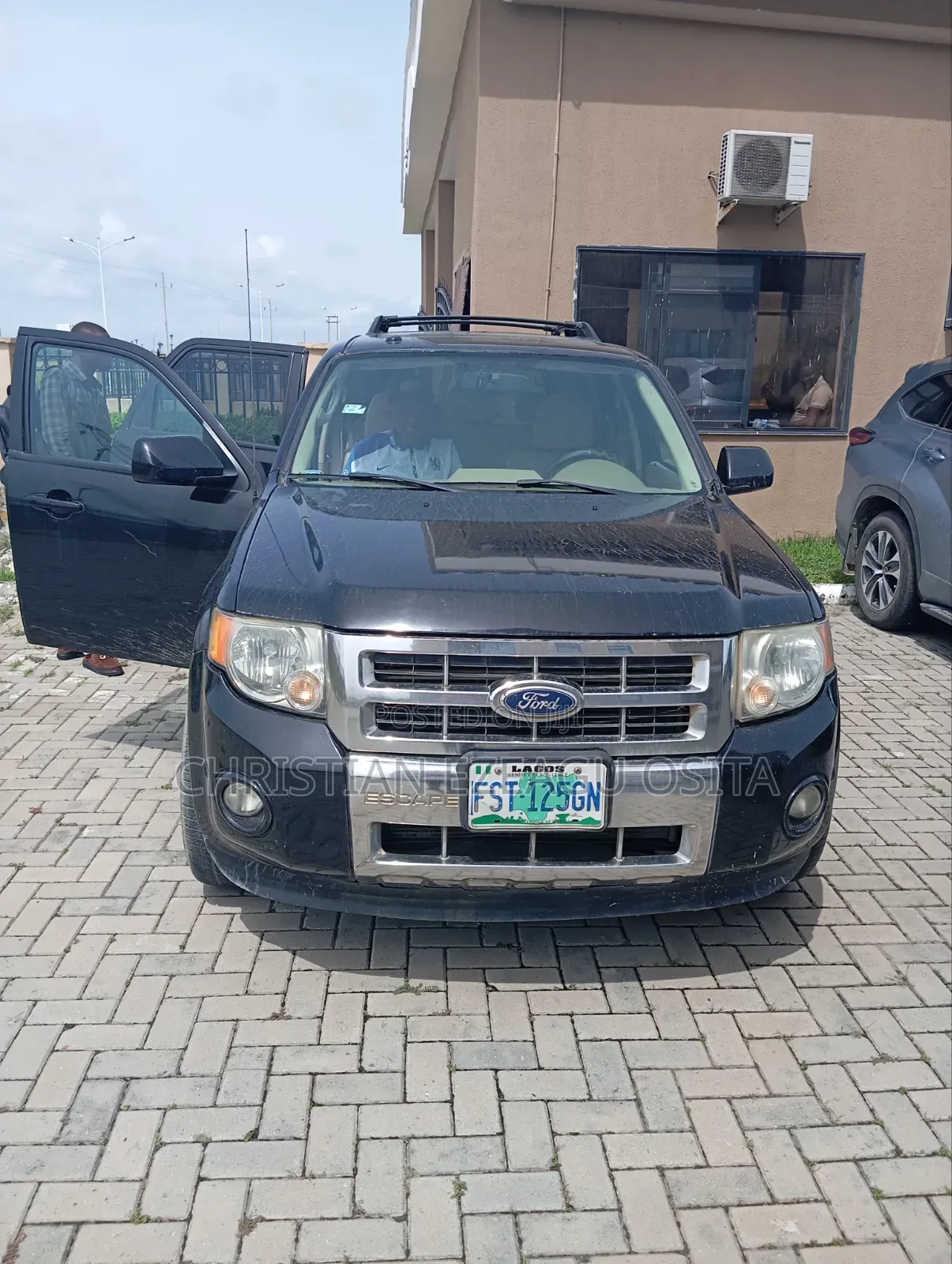 Ford Escape 2010 Black