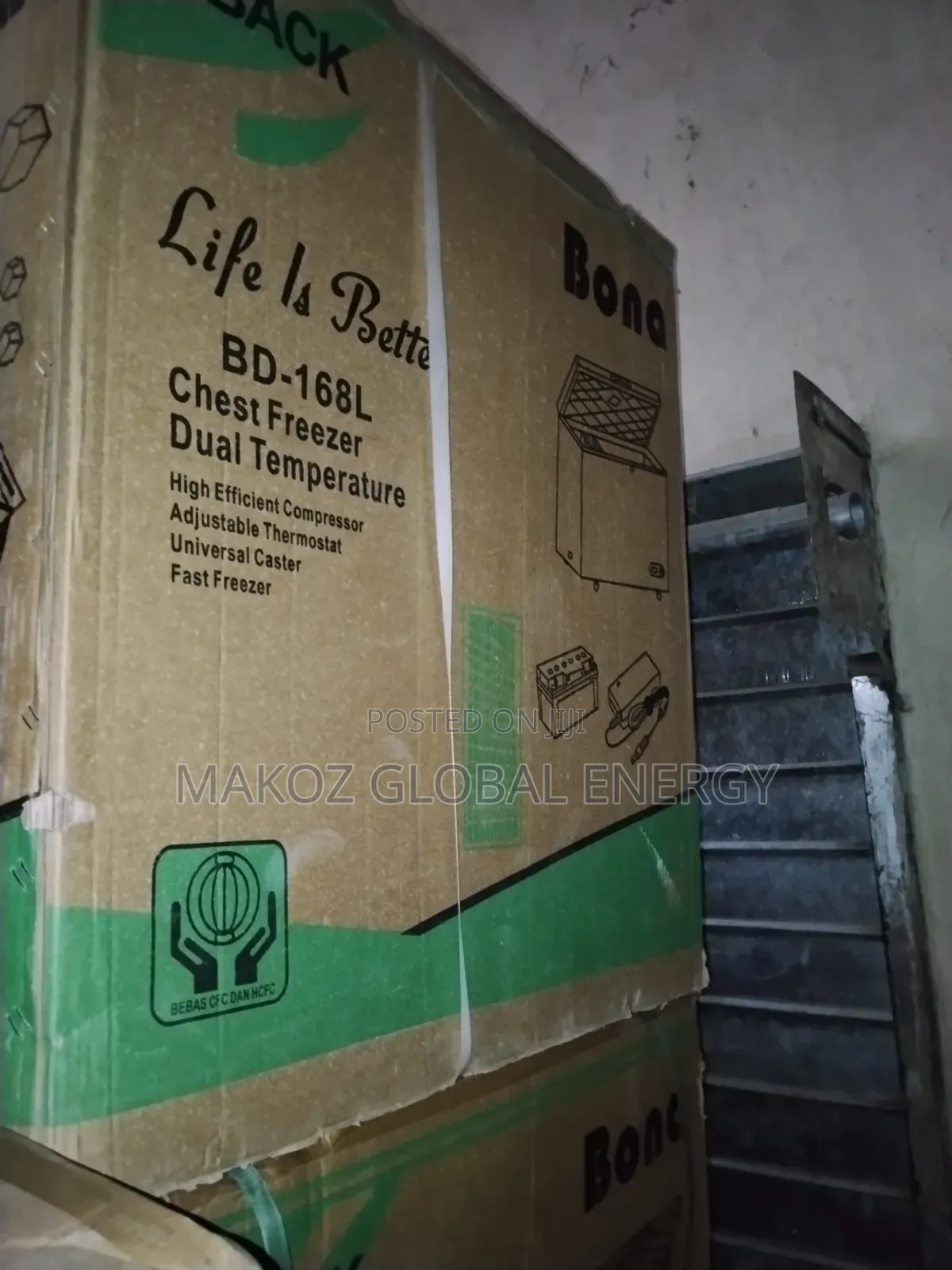 Bona AC/DC Chest Freezer 168L