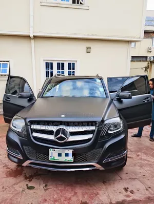 Mercedes-Benz GLK-Class 2015 Black