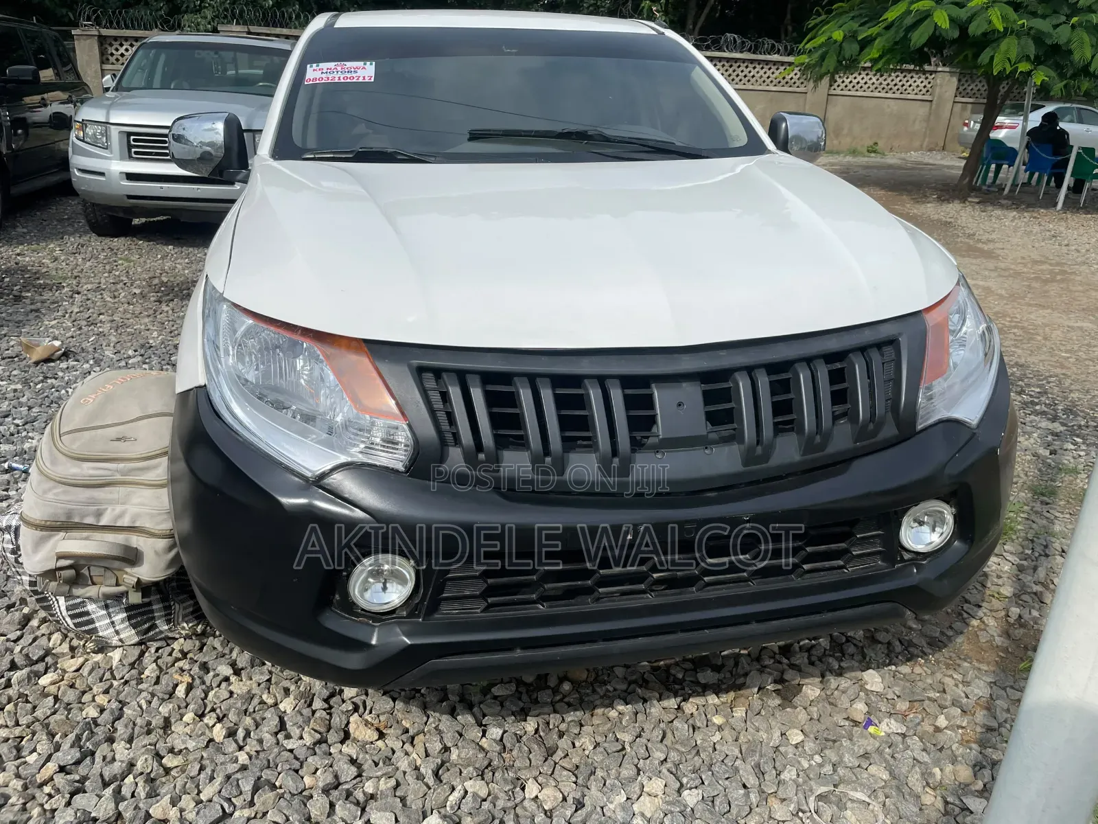 Mitsubishi L200 2015 White