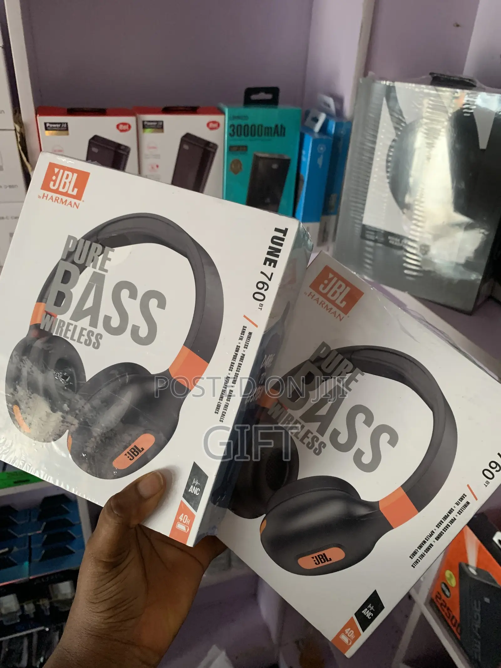 Earphones /Earpods