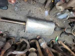 Center Exhaust Port for Toyota Parado 2015 Model
